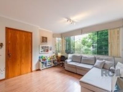 Apartamento à venda com 75m², 2 quartos, 1 suíte, 2 vagas no bairro Jardim Botânico em Porto Alegre - Foto 2