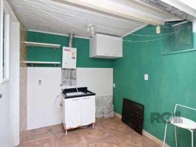 Casa Condominio à venda com 100m², 3 quartos, 1 suíte, 1 vaga no bairro Ipanema em Porto Alegre - Foto 12