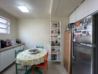 Cobertura à venda com 255m², 5 quartos, 1 suíte, 2 vagas no bairro Menino Deus em Porto Alegre - Foto 19