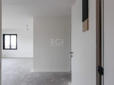 Apartamento à venda com 65m², 2 quartos, 1 suíte, 1 vaga no bairro Auxiliadora em Porto Alegre - Foto 4