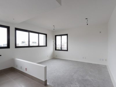 Apartamento à venda com 65m², 2 quartos, 1 suíte, 1 vaga no bairro Auxiliadora em Porto Alegre - Foto 5