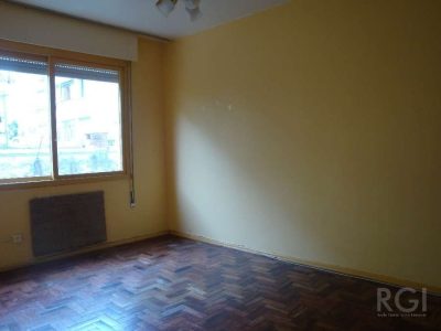 Apartamento à venda com 62m², 2 quartos no bairro São Sebastião em Porto Alegre - Foto 2