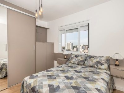 Apartamento à venda com 76m², 3 quartos, 1 suíte, 2 vagas no bairro Higienópolis em Porto Alegre - Foto 9