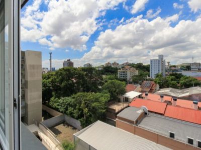 Apartamento à venda com 62m², 2 quartos, 1 suíte, 1 vaga no bairro Tristeza em Porto Alegre - Foto 16