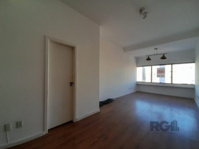 Conjunto/Sala à venda com 67m² no bairro Petrópolis em Porto Alegre - Foto 3