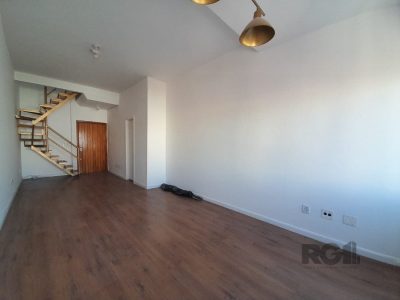 Conjunto/Sala à venda com 67m² no bairro Petrópolis em Porto Alegre - Foto 4