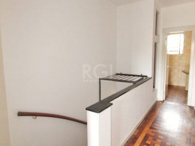 Casa à venda com 250m², 4 quartos, 3 vagas no bairro Glória em Porto Alegre - Foto 18