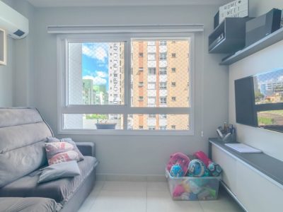 Apartamento à venda com 40m², 1 quarto, 1 vaga no bairro Partenon em Porto Alegre - Foto 2