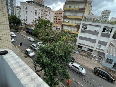 Apartamento à venda com 134m², 3 quartos, 1 suíte no bairro Bom Fim em Porto Alegre - Foto 9