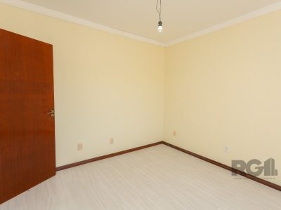 Casa à venda com 265m², 5 quartos, 1 suíte, 3 vagas no bairro Jardim Carvalho em Porto Alegre - Foto 26