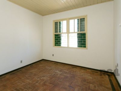 Casa à venda com 265m², 5 quartos, 1 suíte, 3 vagas no bairro Jardim Carvalho em Porto Alegre - Foto 67