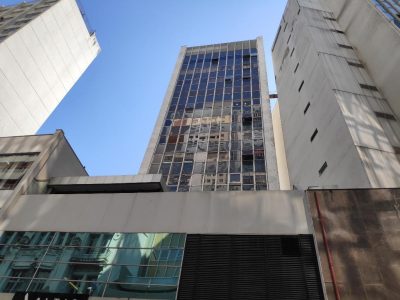 Conjunto/Sala à venda com 170m² no bairro Centro Histórico em Porto Alegre - Foto 4