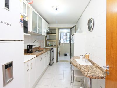 Apartamento à venda com 96m², 3 quartos, 1 suíte, 1 vaga no bairro Rio Branco em Porto Alegre - Foto 29