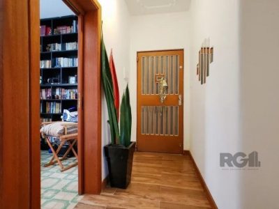 Apartamento à venda com 65m², 2 quartos no bairro Centro Histórico em Porto Alegre - Foto 4