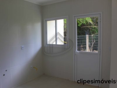 Casa à venda com 123m², 3 quartos, 1 suíte, 2 vagas no bairro Tristeza em Porto Alegre - Foto 2