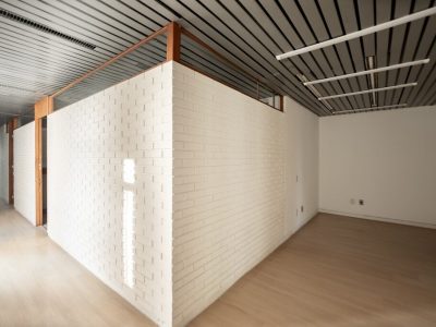 Conjunto/Sala à venda com 320m², 3 vagas no bairro Petrópolis em Porto Alegre - Foto 14