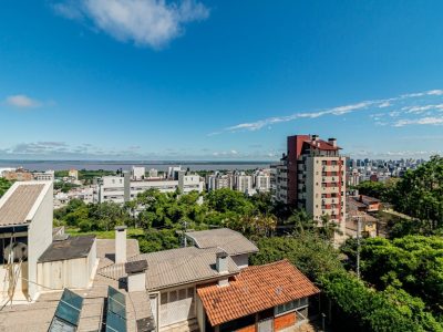 Apartamento à venda com 118m², 3 quartos, 1 suíte, 1 vaga no bairro Menino Deus em Porto Alegre - Foto 8