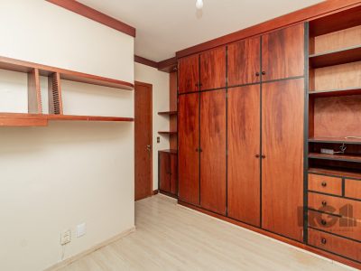 Apartamento à venda com 118m², 3 quartos, 1 suíte, 1 vaga no bairro Menino Deus em Porto Alegre - Foto 26