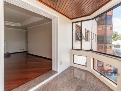 Apartamento à venda com 118m², 3 quartos, 1 suíte, 1 vaga no bairro Menino Deus em Porto Alegre - Foto 34