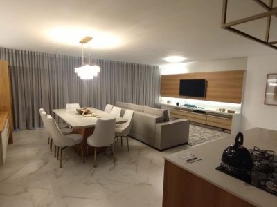 Apartamento à venda com 155m², 4 quartos, 1 suíte, 2 vagas no bairro Centro em Capão da Canoa - Foto 10