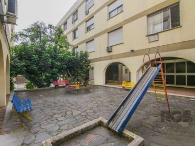 Apartamento à venda com 69m², 3 quartos, 1 vaga no bairro Santo Antônio em Porto Alegre - Foto 6