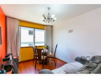 Apartamento à venda com 69m², 3 quartos, 1 vaga no bairro Santo Antônio em Porto Alegre - Foto 9