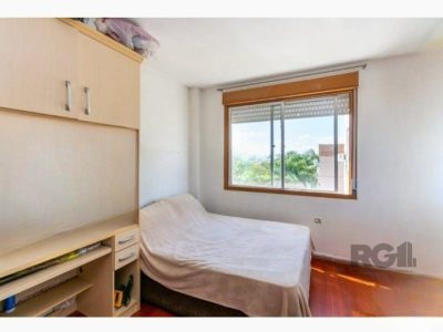 Apartamento à venda com 69m², 3 quartos, 1 vaga no bairro Santo Antônio em Porto Alegre - Foto 12