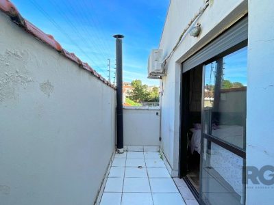 Casa à venda com 206m², 4 quartos, 1 suíte, 4 vagas no bairro Glória em Porto Alegre - Foto 14