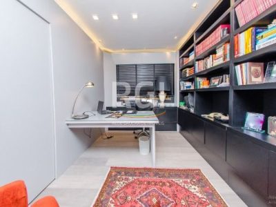 Apartamento à venda com 257m², 3 quartos, 3 suítes, 3 vagas no bairro Bela Vista em Porto Alegre - Foto 13