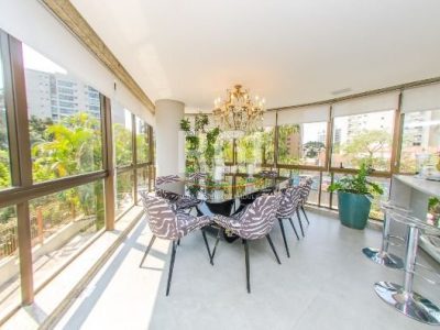 Apartamento à venda com 257m², 3 quartos, 3 suítes, 3 vagas no bairro Bela Vista em Porto Alegre - Foto 31