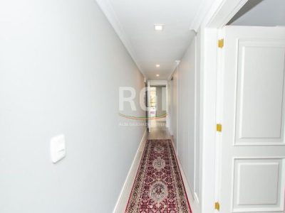 Apartamento à venda com 257m², 3 quartos, 3 suítes, 3 vagas no bairro Bela Vista em Porto Alegre - Foto 35