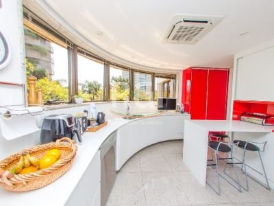 Apartamento à venda com 257m², 3 quartos, 3 suítes, 3 vagas no bairro Bela Vista em Porto Alegre - Foto 42