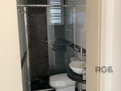 Apartamento à venda com 194m², 3 quartos, 3 suítes, 1 vaga no bairro Auxiliadora em Porto Alegre - Foto 5