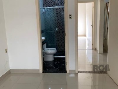 Apartamento à venda com 194m², 3 quartos, 3 suítes, 1 vaga no bairro Auxiliadora em Porto Alegre - Foto 6