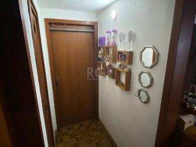 Apartamento à venda com 58m², 2 quartos no bairro Farroupilha em Porto Alegre - Foto 8