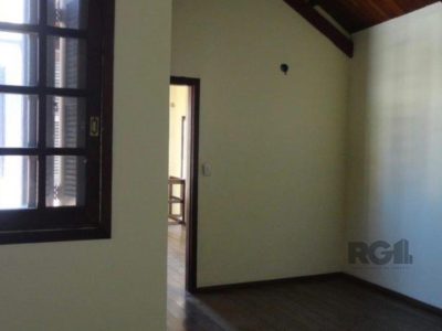 Casa à venda com 100m², 4 quartos, 1 suíte no bairro Santana em Porto Alegre - Foto 14