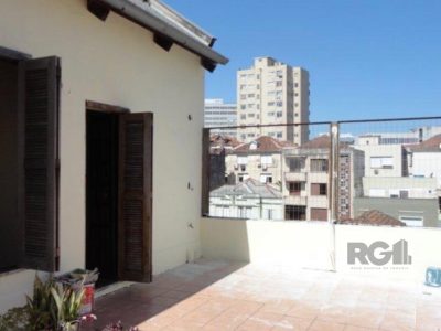 Casa à venda com 100m², 4 quartos, 1 suíte no bairro Santana em Porto Alegre - Foto 23