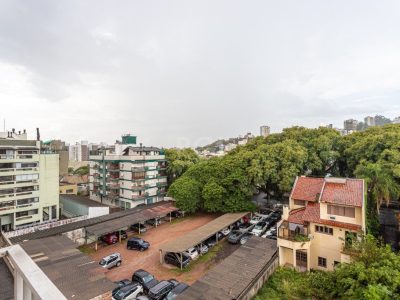 Apartamento à venda com 155m², 3 quartos, 1 suíte, 2 vagas no bairro Menino Deus em Porto Alegre - Foto 12