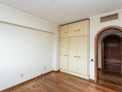 Apartamento à venda com 155m², 3 quartos, 1 suíte, 2 vagas no bairro Menino Deus em Porto Alegre - Foto 24