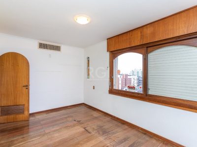 Apartamento à venda com 155m², 3 quartos, 1 suíte, 2 vagas no bairro Menino Deus em Porto Alegre - Foto 26