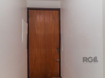 Apartamento à venda com 115m², 3 quartos, 1 suíte, 1 vaga no bairro Petrópolis em Porto Alegre - Foto 6