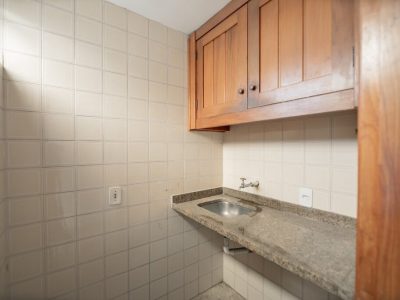 Conjunto/Sala à venda com 320m², 3 vagas no bairro Petrópolis em Porto Alegre - Foto 47