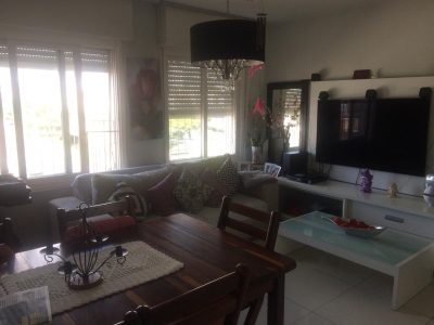 Apartamento à venda com 97m², 3 quartos, 1 suíte no bairro Azenha em Porto Alegre - Foto 3