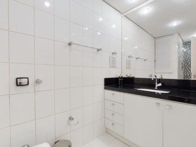 Apartamento à venda com 122m², 3 quartos, 1 vaga no bairro Auxiliadora em Porto Alegre - Foto 21