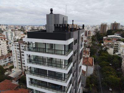 Apartamento à venda com 96m², 2 quartos, 2 suítes, 2 vagas no bairro Rio Branco em Porto Alegre - Foto 2