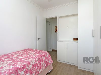 Apartamento à venda com 70m², 2 quartos, 1 suíte, 1 vaga no bairro Tristeza em Porto Alegre - Foto 32