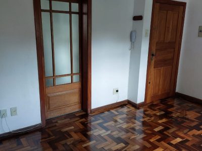 Apartamento à venda com 60m², 2 quartos, 1 vaga no bairro Santo Antônio em Porto Alegre - Foto 3