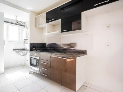 Apartamento à venda com 72m², 3 quartos, 1 suíte, 1 vaga no bairro São João em Porto Alegre - Foto 4