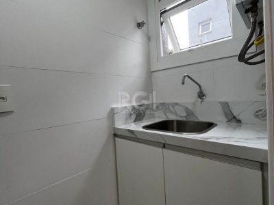 Apartamento à venda com 96m², 2 quartos, 2 suítes, 2 vagas no bairro Chácara das Pedras em Porto Alegre - Foto 10