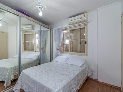 Casa Condominio à venda com 193m², 3 quartos, 1 suíte, 2 vagas no bairro Jardim Itu em Porto Alegre - Foto 32